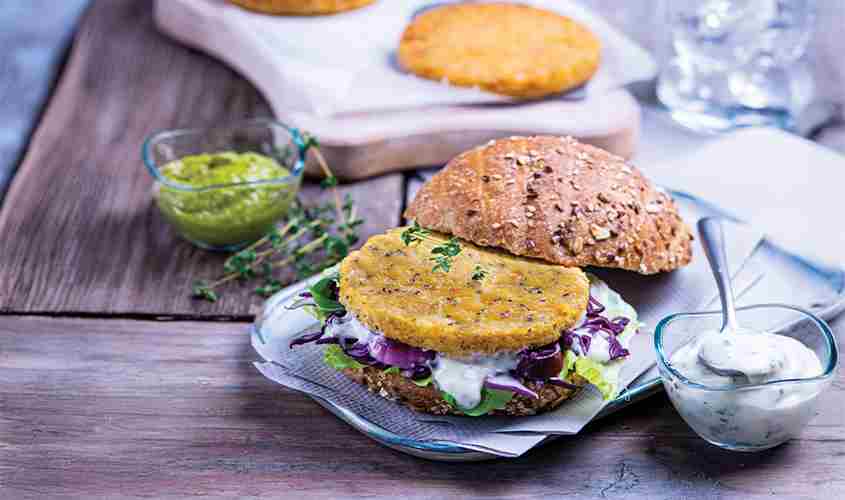 Vegetariano e Vegano Μπιφτέκια Λαχανικών Με Κουκιά, Κινόα Και Κουρκουμά bofrost