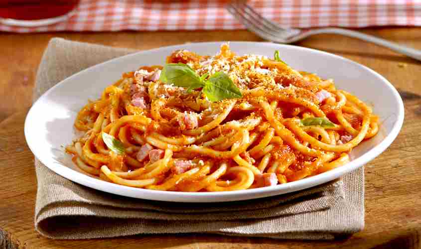 Γεύματα από τον κόσμο Μακαρονάδα “Bucatini all’ amatriciana”   bofrost